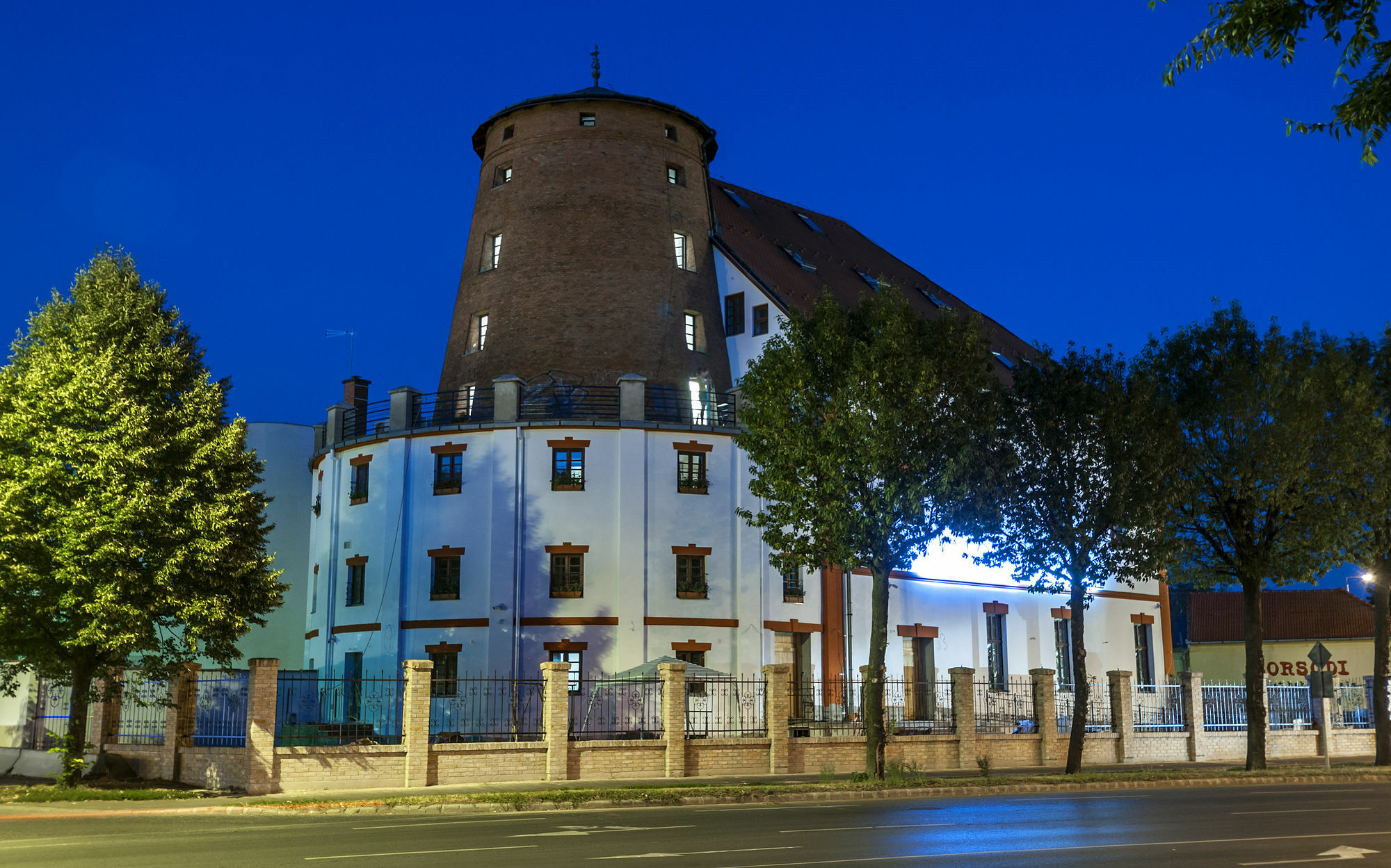 Malom Hotel Debrecen Dış mekan fotoğraf